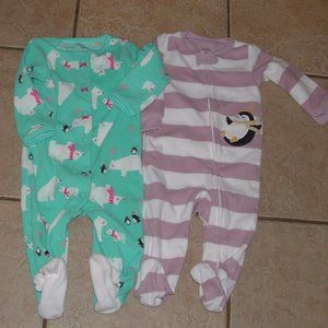 LIKE NEW Girls Sz 9 Months Soft Fleece Footed 2 Pc Pajama Sleepers CARTERS